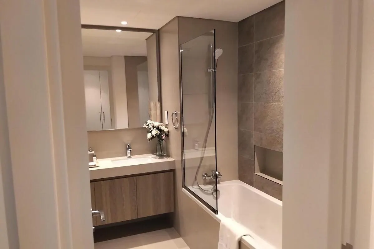 Apartment Elegant 4 Bedroom With Panoramic Burj Khalifa Views Dubai United Arab Emirates