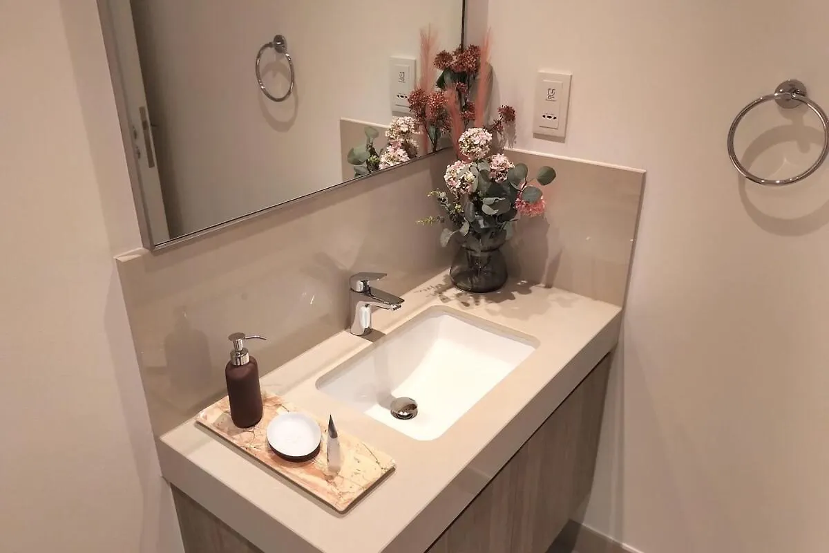 Apartment Elegant 4 Bedroom With Panoramic Burj Khalifa Views Dubai