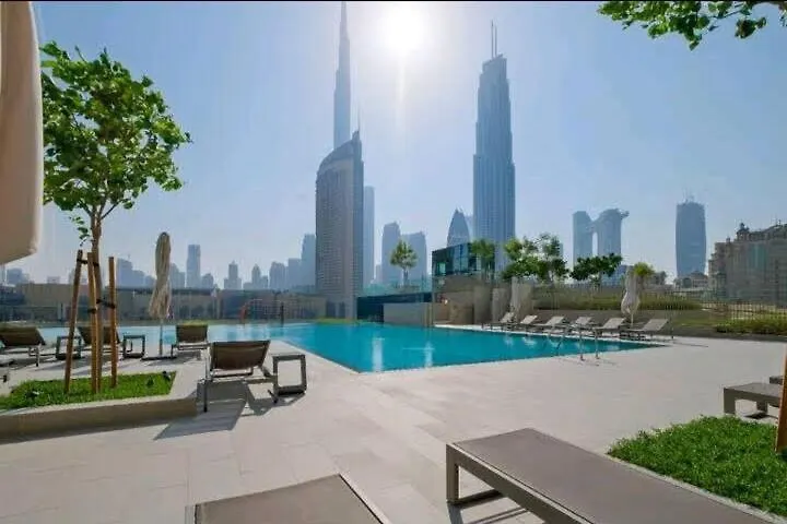 Elegant 4 Bedroom With Panoramic Burj Khalifa Views Dubai Apartment